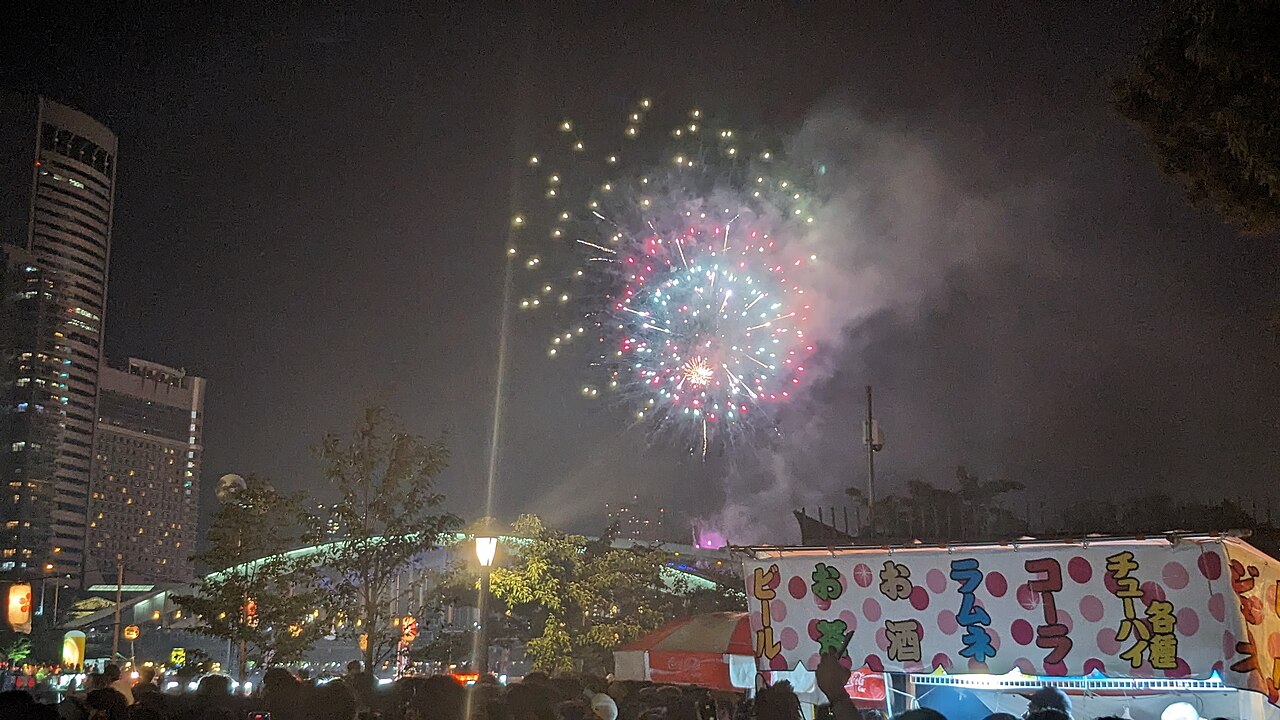 Tenjin Matsuri Hono Hanabi (Tenjin Festival Dedicatory Fireworks) fireworks over Osaka, Japan